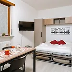 La Faustina Apartament *