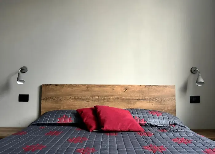 La Faustina Apartamento Aosta